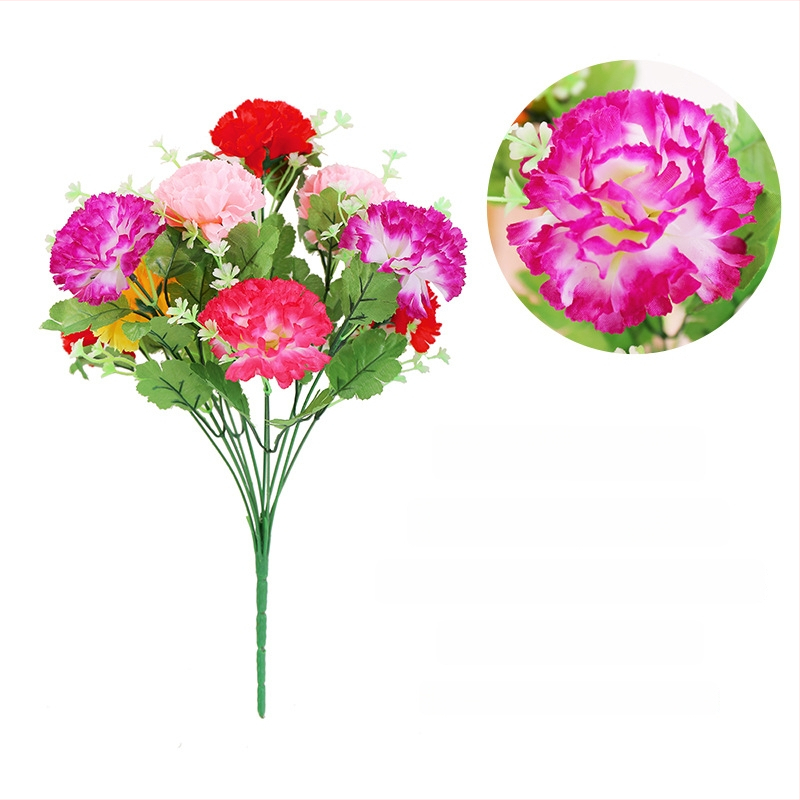 Ръчно държан букет от изкуствени карамфили: пластмасови и коприна цветя; материал: пластмаса и коприна; процес: стилизиране, релеф, инжекционно формоване; форма: букет; предназначение: декорация, реквизит за фотография, домашна украса