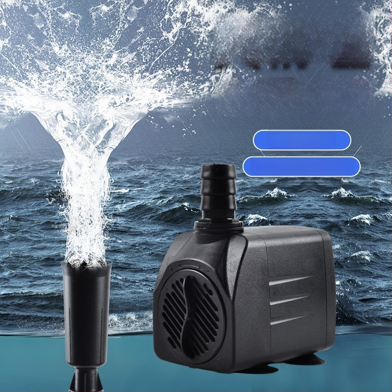 Μικρός βραχώδης φουντάν με πλήρες σετ για λίμνη ψαριών — υποβρύχια αντλία, κεφαλή φοντάν με μανιτάρι, ψεκασμός προτύπων