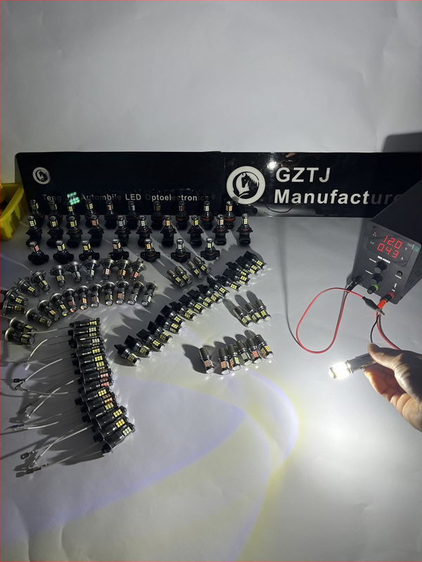 Λαμπτήρας LED φρένου αυτοκινήτου 1156, γωνίες προβολής 180°/150°, άμεση αντικατάσταση, 5.2W, 12-24V, 1350 lm, LED 3030