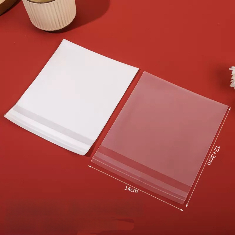 Sac autoadeziv mat pentru ambalaj de cofetărie, semi-transparent, material compozit, personalizare disponibilă