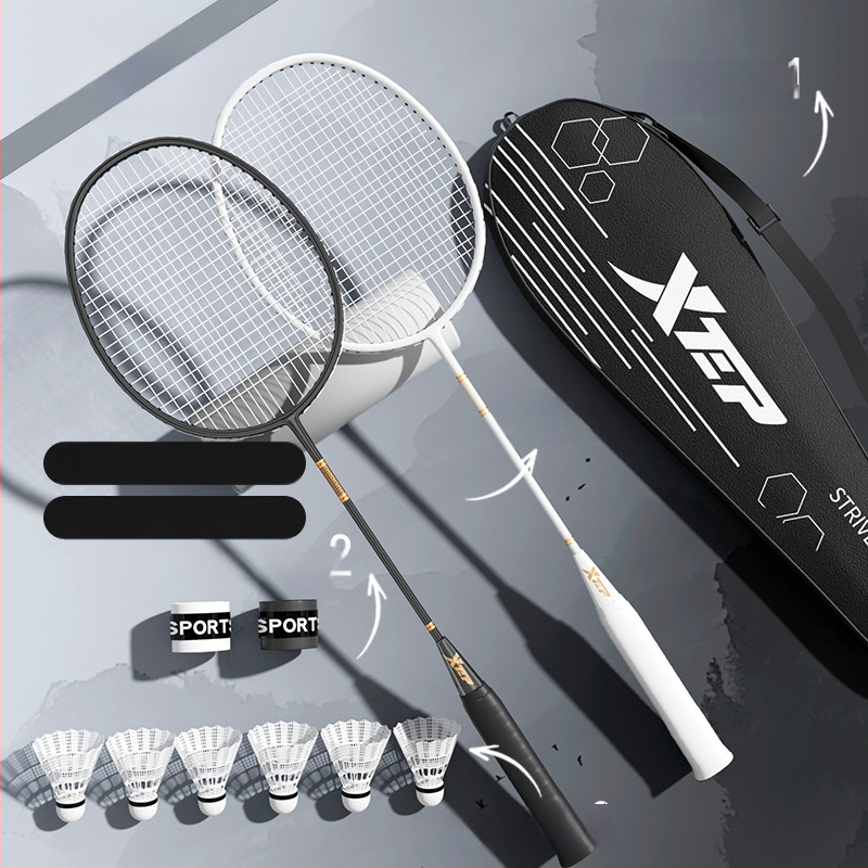 Ρακέτα Μπάντμιντον από ανθρακονήματα, ελαφριά, ενιαίου σχεδιασμού, ευθύς άξονας, 95–100 g, μεσαία σκληρότητα, κατάλληλη για αρχάριους