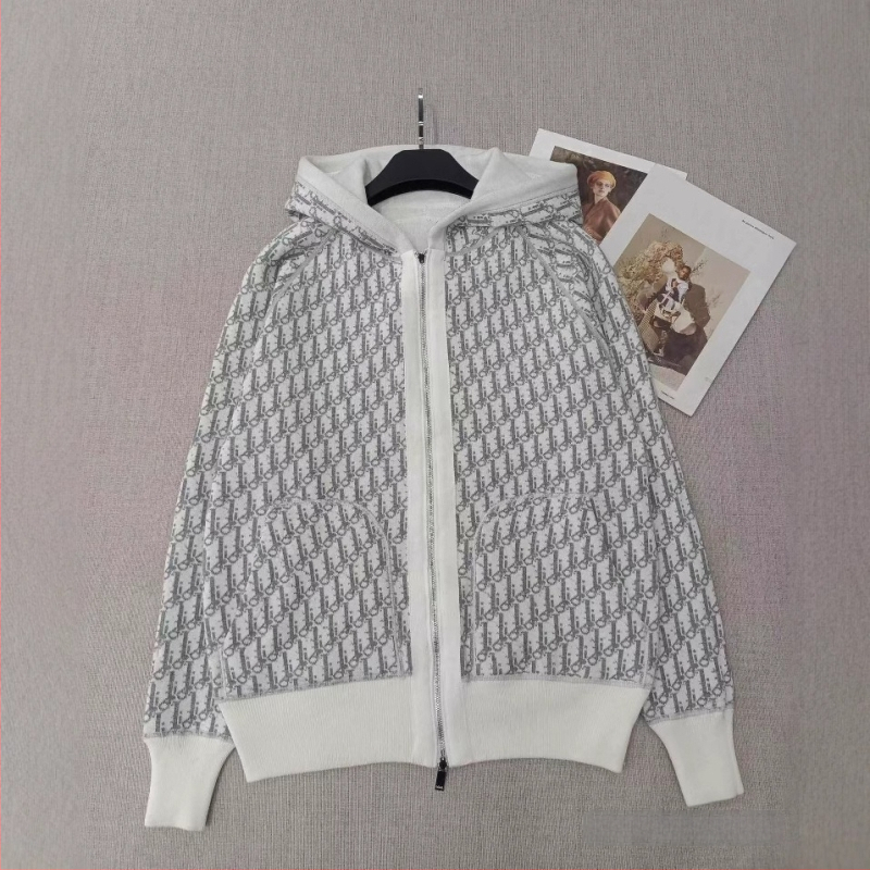 Кардиган с качулка и цип, двустранно принтиран ромбовиден модел