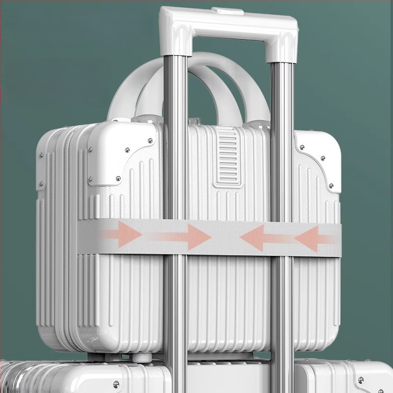 Warrior ABS+PC bőrönd univerzális kerekekkel, cipzáras nyitás, csíkos mintázat, súly 1 kg