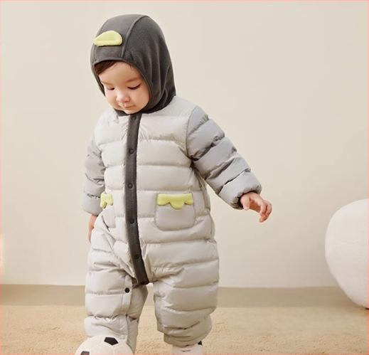 Detský zimný overal s páperovou výplňou a odnímateľnou kapucňou, pre deti 1–3 roky