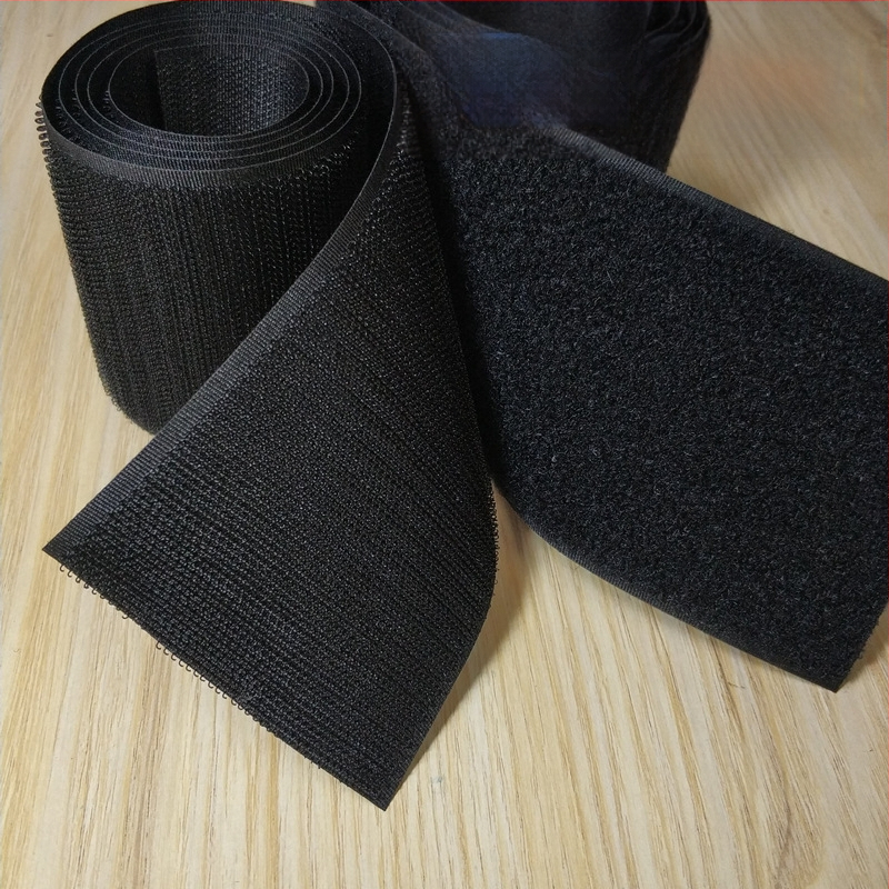 Велкро лента за закопчаване за шиене — 50% найлон + 50% полиестер; за облекло, обувки и шапки.