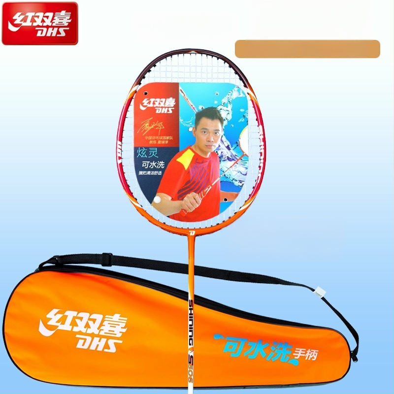 Бадминтон ракета, пълен карбон, изключително лека, тегло 95–100 г, дебелина на дръжката G3, подходяща за деца