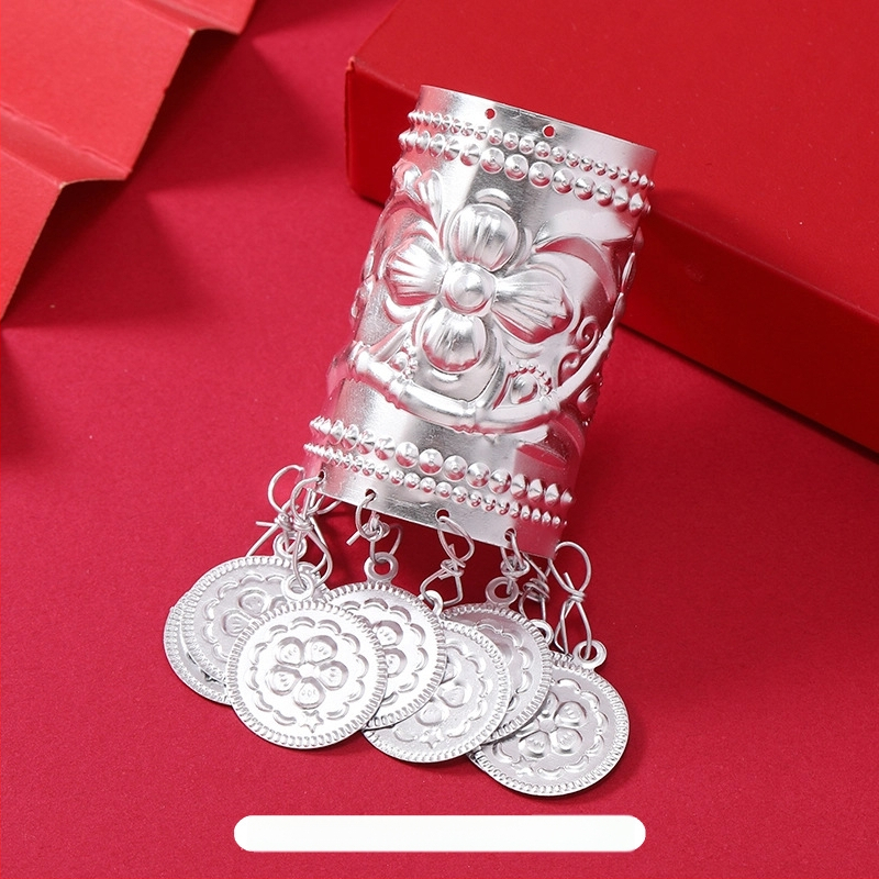 Щипка за коса с пискюли в етно стил, сплавна основа, капковидна форма, електроплатирана, за сватби