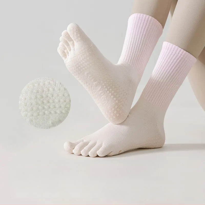 Fengzu Home Женски чорапи за йога с пет пръста, средна дължина до подбедрицата, градиентен модел, памук, силикон противохлъзване