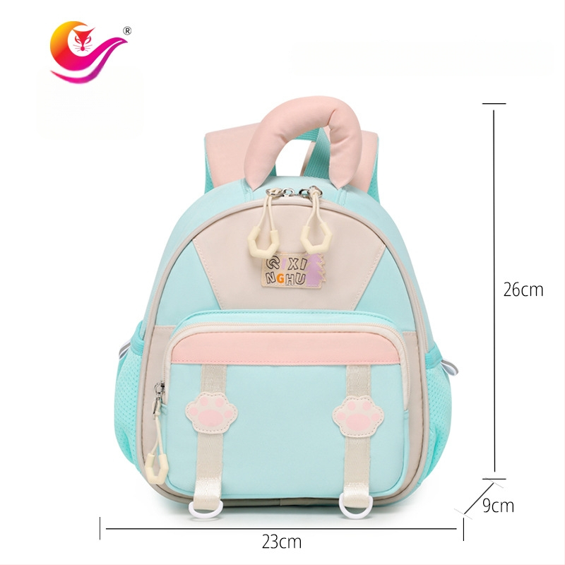 Detský ultraľahký batoh z polyesteru, priedušný, vodeodolný, s krivými ramennými popruhmi