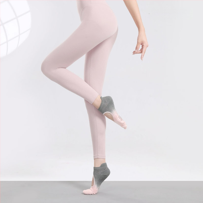 Йога чорапи с противохлъзгаща повърхност, абсорбиращи пот, петопръстни чорапи със разделени пръсти, танцови чорапи без пета, памук