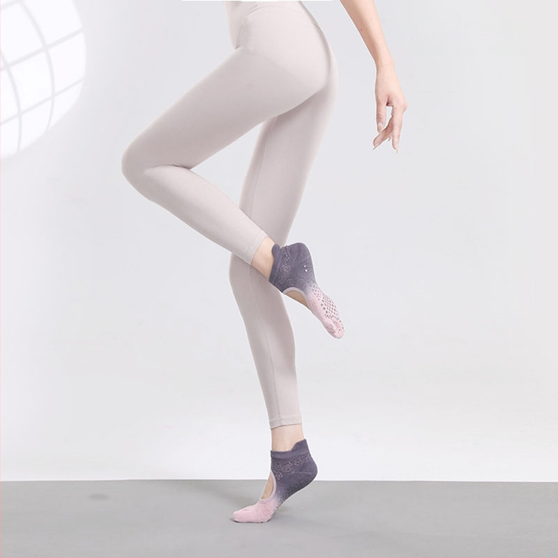 Йога чорапи с противохлъзгаща повърхност, абсорбиращи пот, петопръстни чорапи със разделени пръсти, танцови чорапи без пета, памук