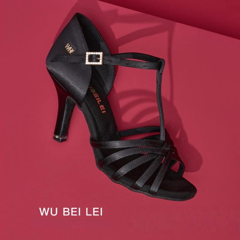 Ženske latino plesne cipele s pet remena u obliku slova T — gornji dio od svile, potplat od velura, prozračne, otporne na habanje