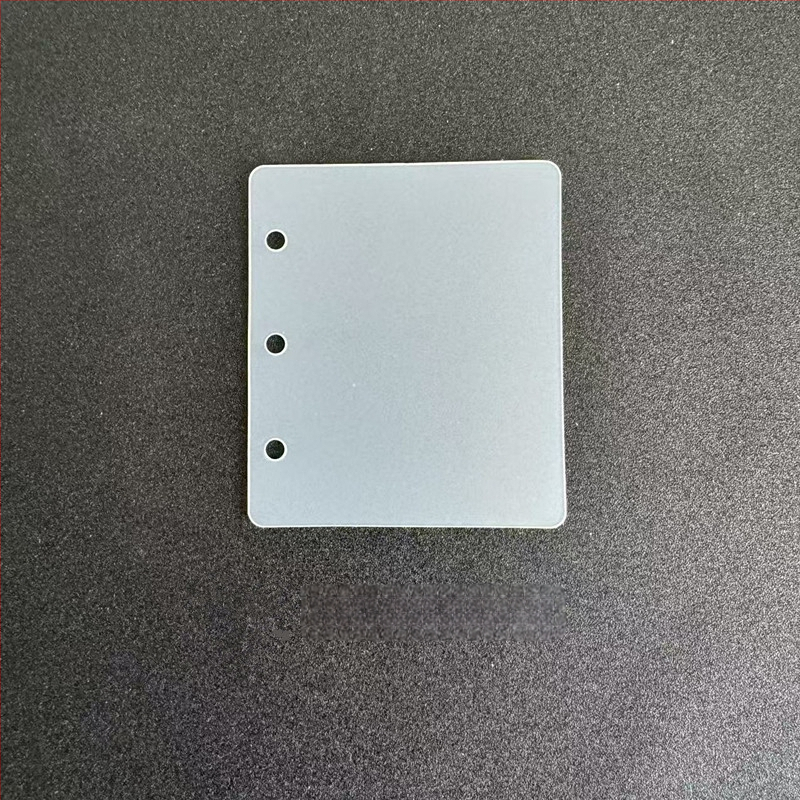 WR-09 PVC kötőfűzet, 3 lyukú, csatt 90 mm, lemez 1 mm, hát 2 cm, általános papírméret