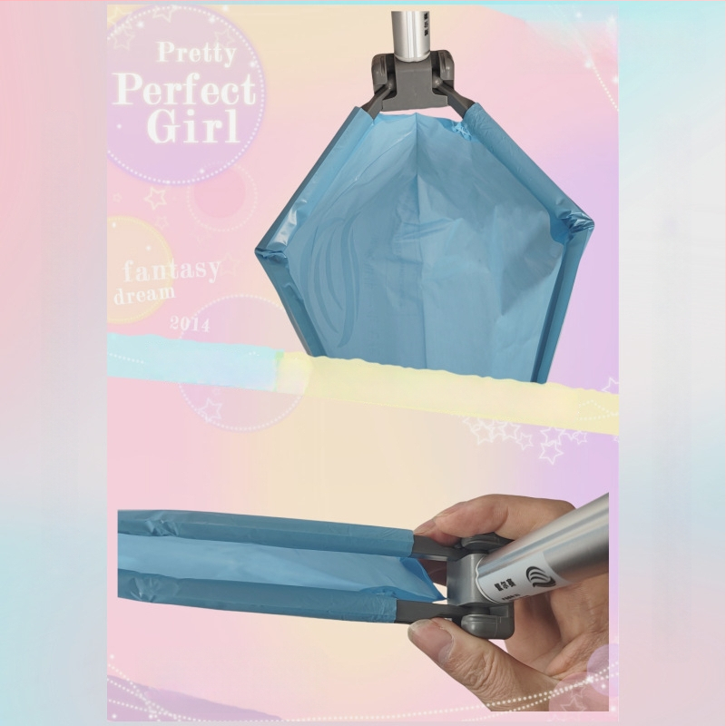 Skladací čistič výkalov psa, s automatickou funkciou, z plastu, vrátane vreciek