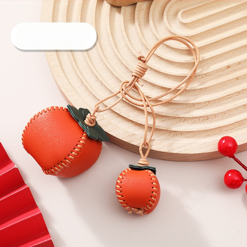 Everything goes well pendant — кожен ключодържател медальон в китайски стил, подходящ за подарък