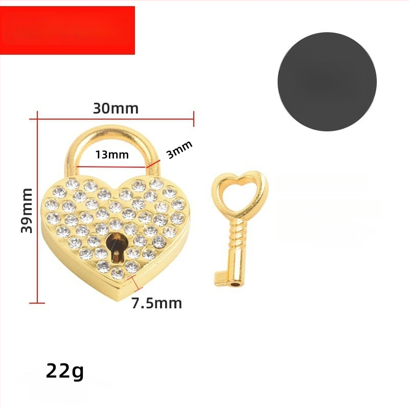 Κλειδαριά-καρδιά με διαμάντι για τσάντες με κλειδί – Μοντέλο M-004; κατάλληλο για τσάντες, ρούχα, αξιοθέατα, δώρα; ηλεκτροπλακίωση, διάτρηση σημείων, χειροκίνητη επεξεργασία