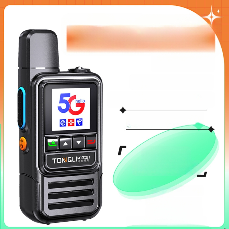 Tricos kézi adó-vevő >50 km hatótáv, 200 csatorna, RF kimeneti teljesítmény 1 W, 6800 mAh-s akkumulátor.