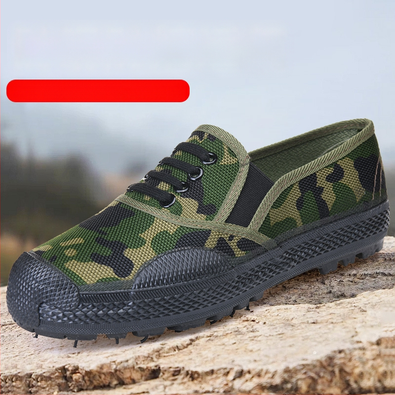 Προπονητικά παπούτσια με διαπνοή από δίχτυώδες επάνω μέρος, καουτσούκ σόλα, χωρίς κορδόνια, χαμηλό προφίλ για άνδρες