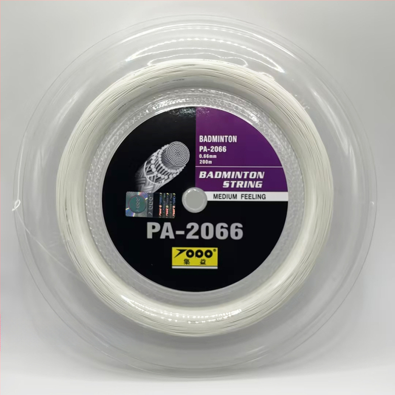 Ütőhúr tollaslabdához és asztaliteniszhez (anyag: nagy szilárdságú nylon többszálas; eredet: Fujian; alkalmazható sportok: tollaslabda és asztalitenisz)