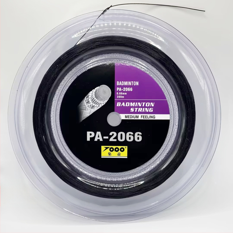 Ütőhúr tollaslabdához és asztaliteniszhez (anyag: nagy szilárdságú nylon többszálas; eredet: Fujian; alkalmazható sportok: tollaslabda és asztalitenisz)