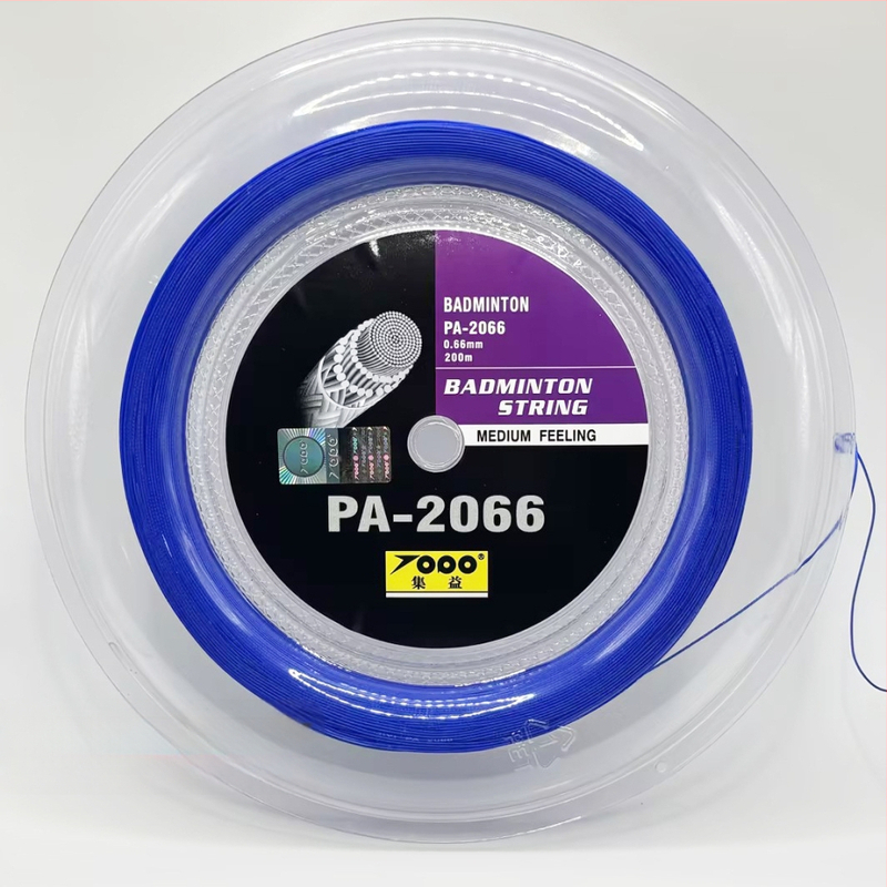 Ütőhúr tollaslabdához és asztaliteniszhez (anyag: nagy szilárdságú nylon többszálas; eredet: Fujian; alkalmazható sportok: tollaslabda és asztalitenisz)