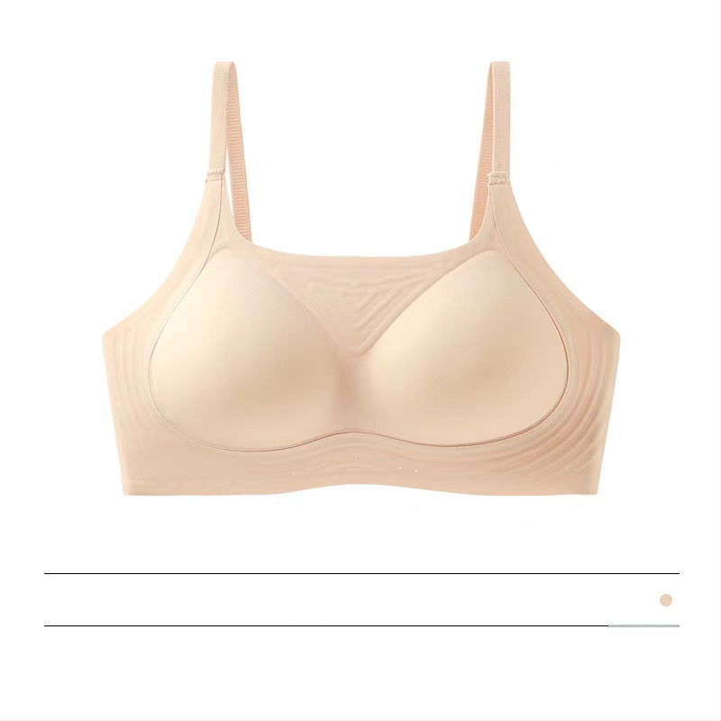 Bezšvová podprsenka s tenkými tvarovanými košíčkami, bez oceľových prvkov, pevné dvojité ramienka, vzadu trojradový háčik