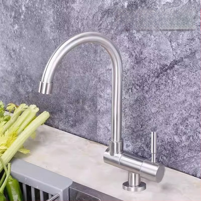 Kuchynský kohút Hj-s010, 304 nerezová oceľ, keramický diskový ventil, menovitý tlak 0,5–1,0 MPa, prevádzková teplota 0–90 °C