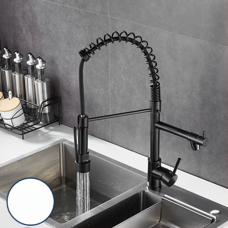 Kuchynský drezový kohút s meďou, keramickým jadrom ventilu a dvojitým prepojením