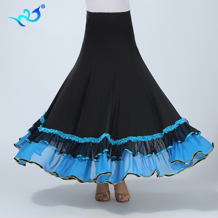 Suknja za standardni ples – 95% mliječno svila, 5% poliester; žena, proljeće 2026