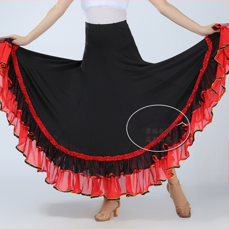 Suknja za standardni ples – 95% mliječno svila, 5% poliester; žena, proljeće 2026