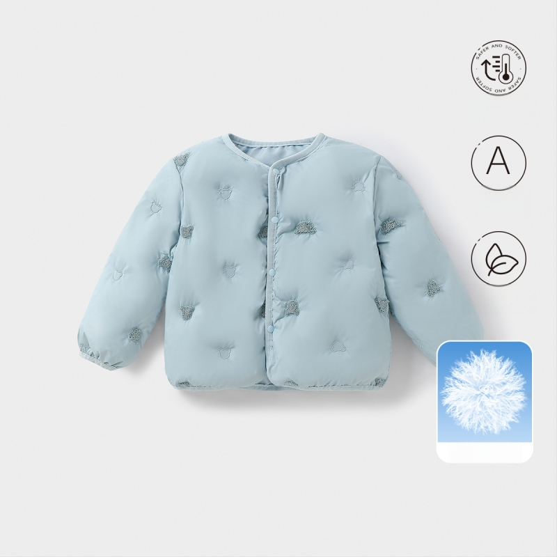 Gyerekeknek szóló pehelydzseki, uniszex, 81-85% fehér kacsa pehely, rövid fazon, laza illeszkedés, poliészter külső és bélés