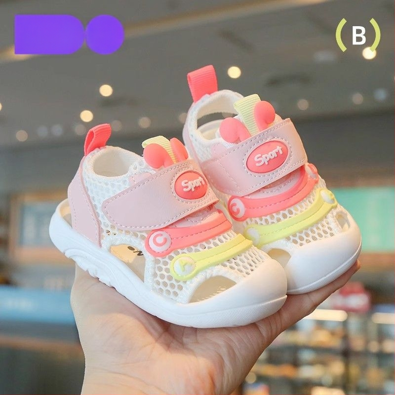 Jingqi ljetne sandale za bebe i malu djecu – mrežasti gornji dio, meka potplata, dišući, protuklizno, Velcro zatvaranje, niski profil, 12–36 mjeseci, uzorak gusjenice