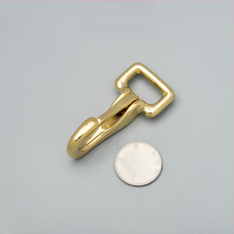 Mosadzový háčik na tašku s prackou - Tuoxin séria 56B, kožené doplnky