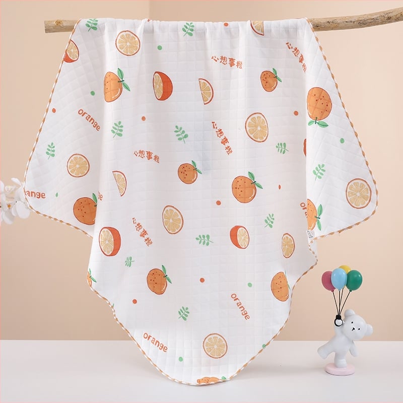 Baby objímajúci quilt s karikatúrnym štýlom, výplň z polyesteru, pletená bavlnená látka, leto, pre dieťa do 1 roka