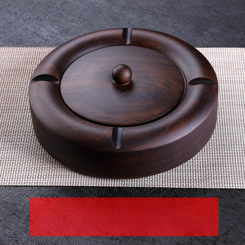 Пепелник от абаносово дърво с капак, дървен пепелник с гравирана обработка