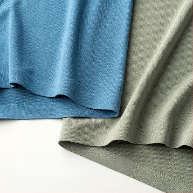 Férfi Modal boxer – lélegző, antibakteriális; bélés Mulberry selyemmel; középmagasság