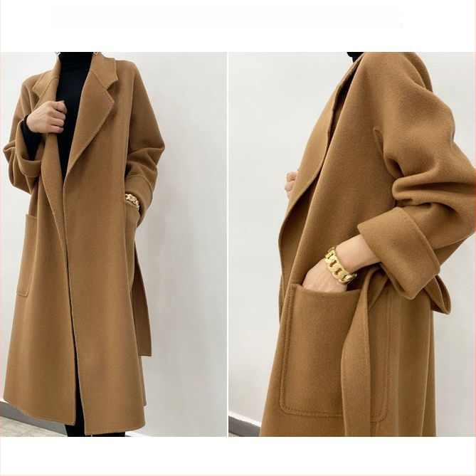 Női gyapjúkabát, középhosszú, közepes vastagságú, bő szabású, V-nyakú