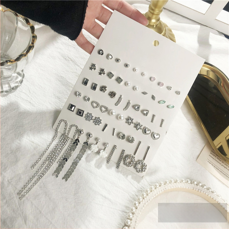 Γεωμετρικά σκουλαρίκια από κράμα με φινίρισμα μικροπαβέ, 925 ασημένες βελόνες — Behrooci