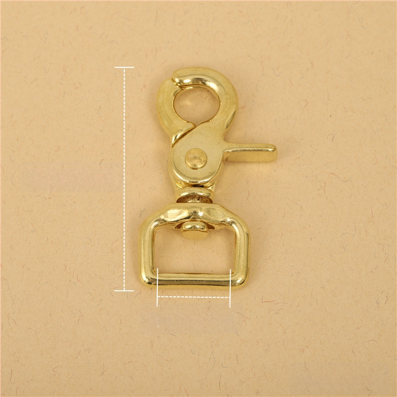 Mosadzné príslušenstvo na batožinu BLX-004: séria BLX, značka Smooth Xing, dog buckle, štvorcový spodný reťazový hák, lobster clasp, ručne vyrobené kožené doplnky na batožinu