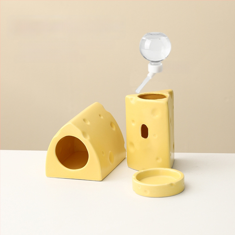 Keramické hniezdo pre škrečka v tvare syr burgeru na letné chladenie, vnútorné použitie (Materiál: keramika; Tvar: tvar syr burgeru; Ročné obdobie: leto; Štýl: kreslený; Použitie: vnútorné)