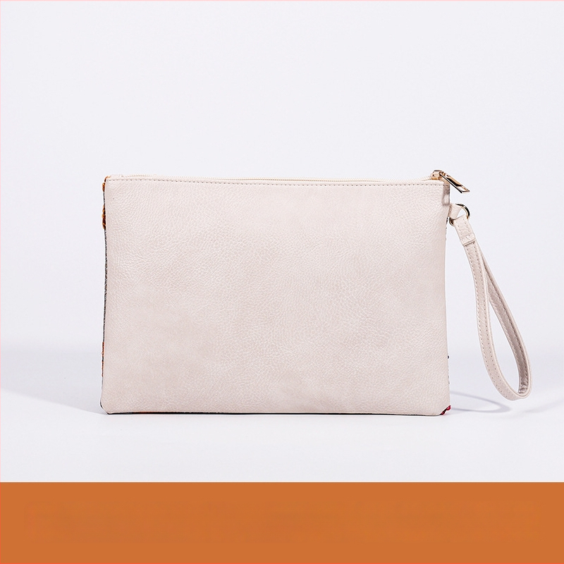 PP+PU anyagú clutch táska, poliészter bélés, cipzáras nyitás, belső cipzáras zseb