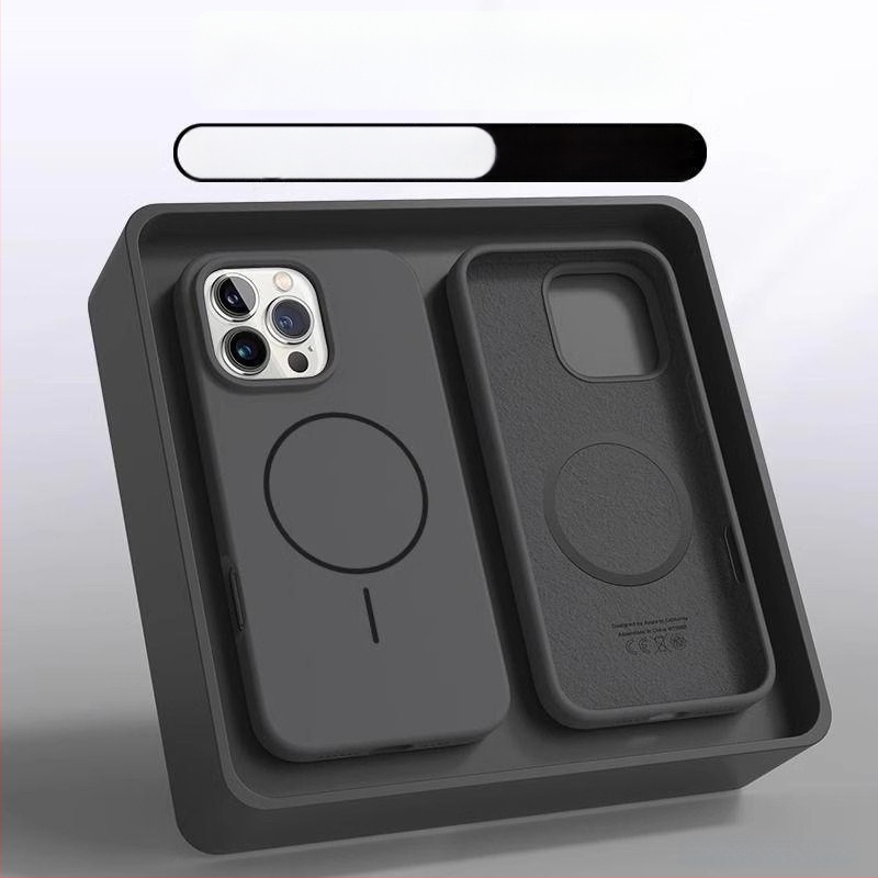 Folyékony szilikon tok iPhone 11–14 sorozathoz mágneses rögzítéssel, ütésálló, hőelvezetés, ujjnyom-mentes, spray felület