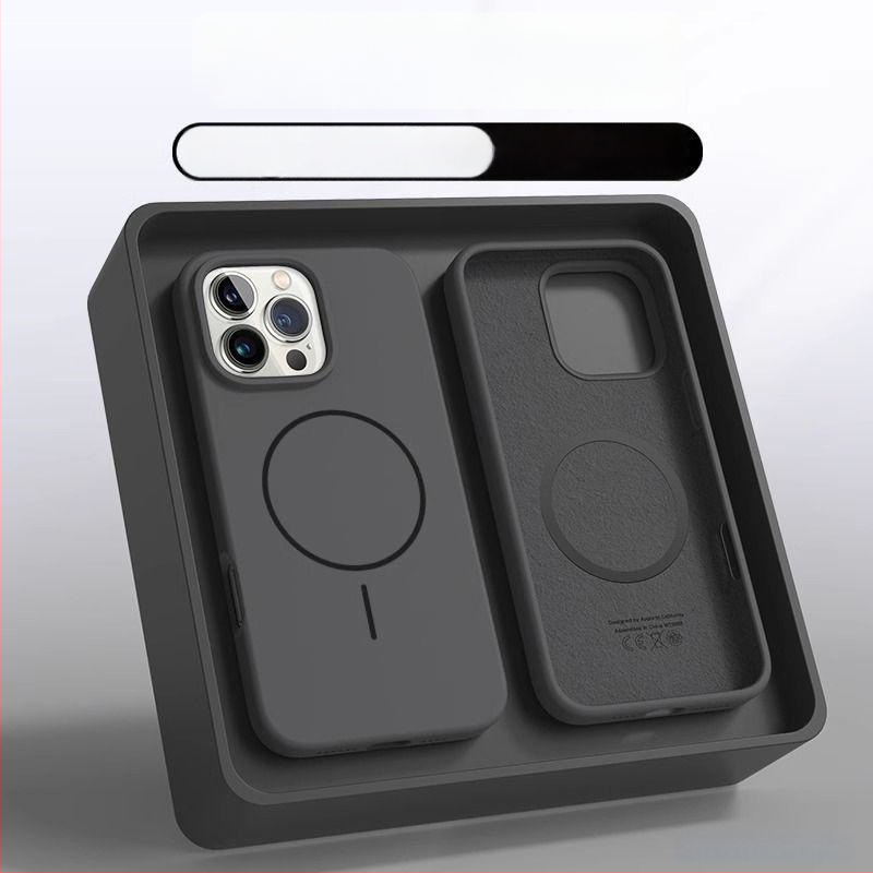 Folyékony szilikon tok iPhone 11–14 sorozathoz mágneses rögzítéssel, ütésálló, hőelvezetés, ujjnyom-mentes, spray felület