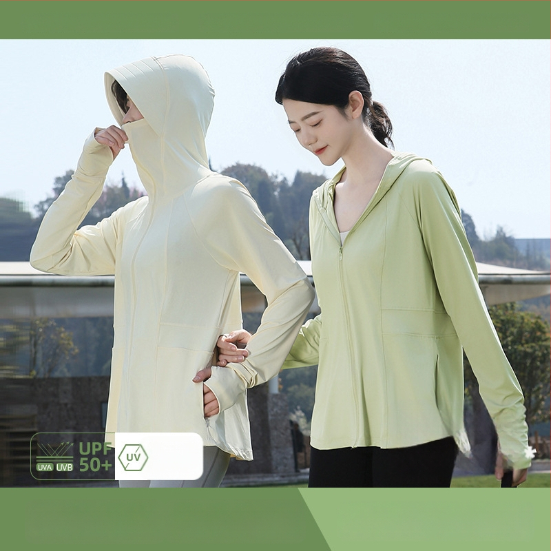 Dámska letná vetrovka s UV ochranou UPF50+, priedušná a ľahká, s kapucňou, polyester