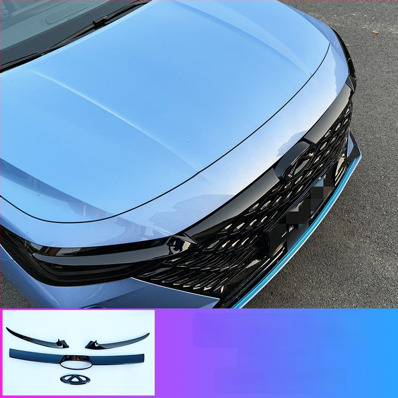 Εμπρόσθιο κάλυμμα λογοτύπου Arrizo 8 και διακοσμητική λωρίδα grille – Πλαστικό, εγκατάσταση στον προφυλακτήρα, συμβατό με Arrizo 8 2023–2024