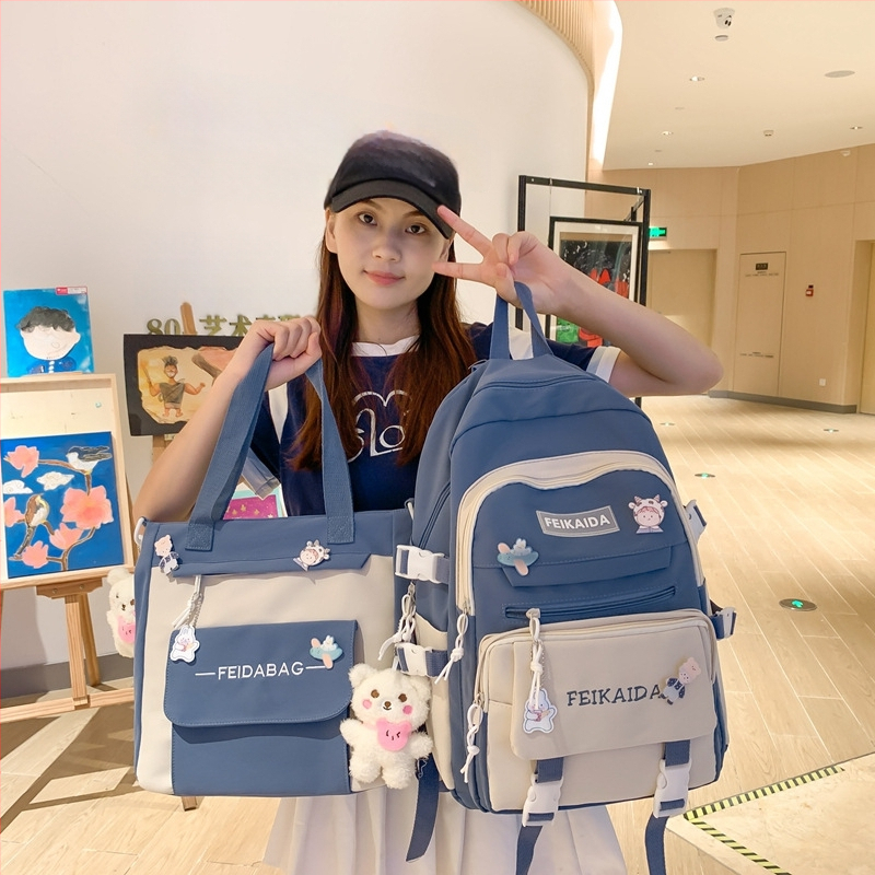 Unisex školský batoh z nylonu, objem 20–35 L, jednoduchý dizajn