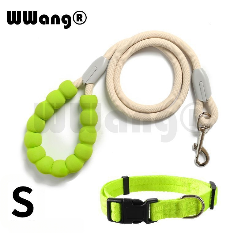 Lesă pentru câini de plimbare – nylon, retractabilă, potrivită pentru câini mici și de talie medie