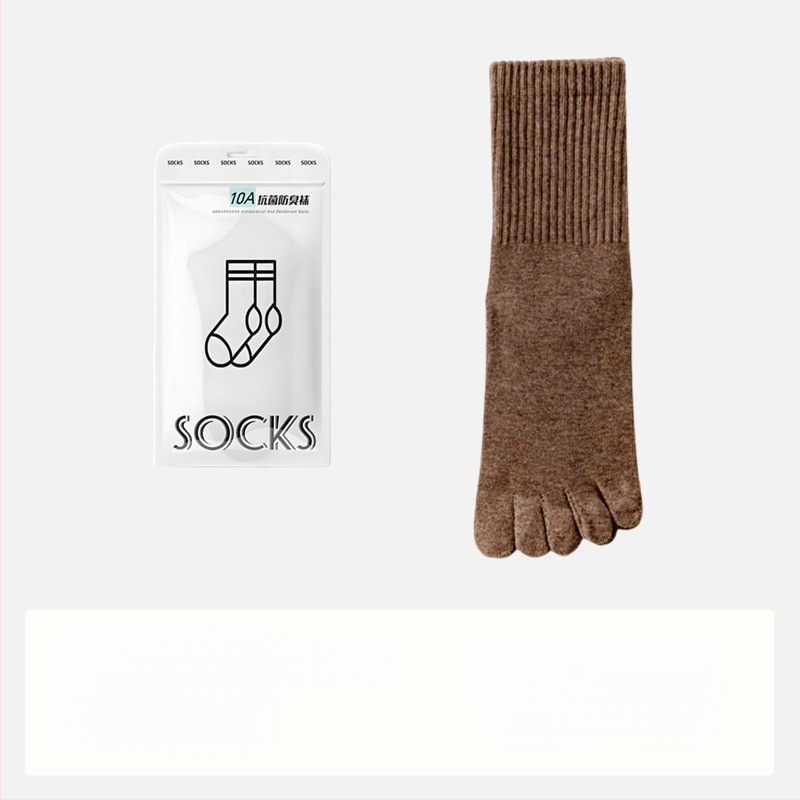 Мъжки антибактериални чорапи с пет пръста, памучни, абсорбират пот и дезодорират, до средата на прасеца; състав: 95% памук, 3% найлон, 2% спандекс