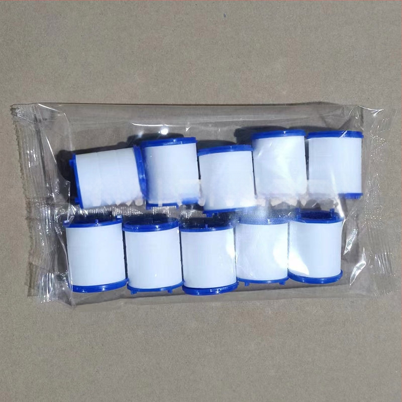 Rozšírená hlava kohútika s ochranou proti striekaniu a otočným filtrom - Model J06, Materiál PS5250, UV ošetrenie, Pripojenie závitom, Prevádzková teplota 60°C