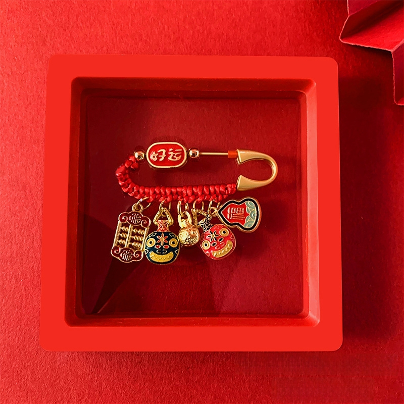 Брошка за бебета и деца - анти-страх аксесоар за безопасни разходки, унисекс, зодия Дракон, смесени материали, зима 2023